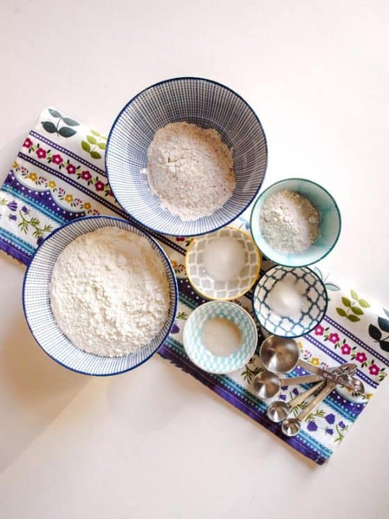 Ingredients for Easy Sourdough bread 