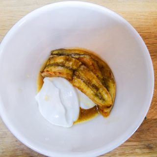 A quick and delicious dessert - Rum Baked Bananas