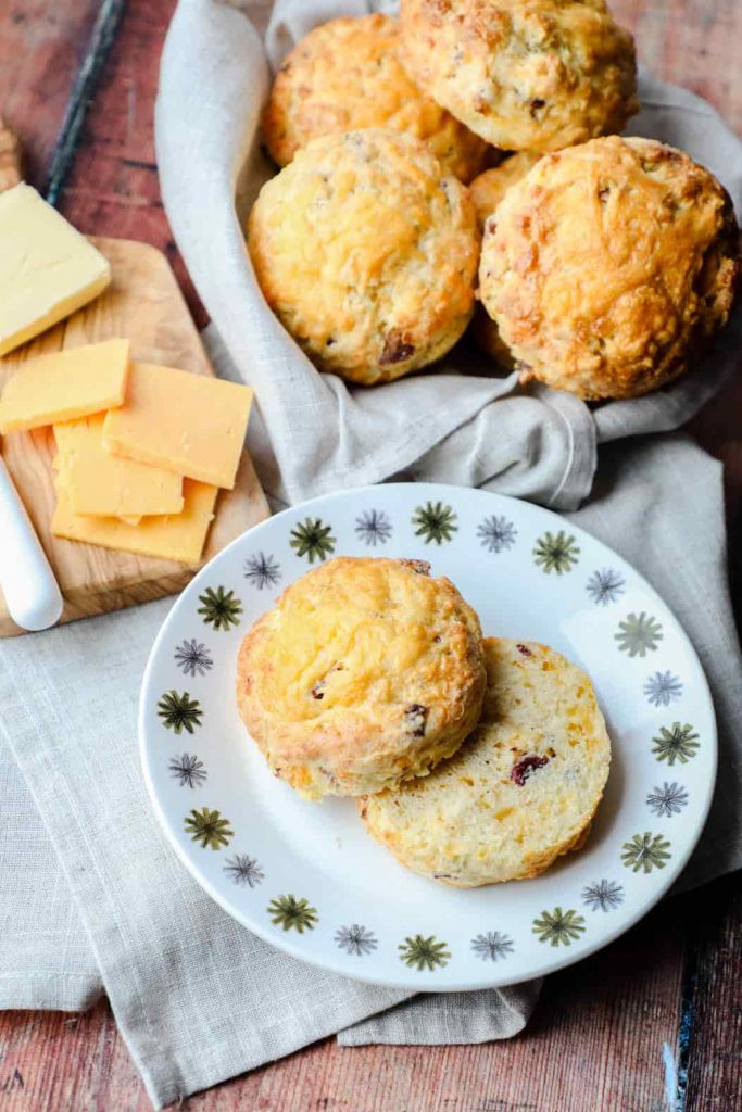 Bacon Cheddar Scones in basket and on plate