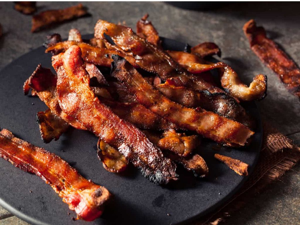 Crisp bacon strips