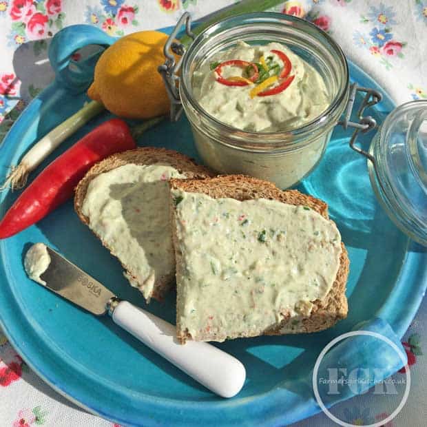Vegan Chilli Garlic & Tofu Spread