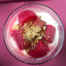 Rhubarb Cranachan Dessert - perfect for Spring