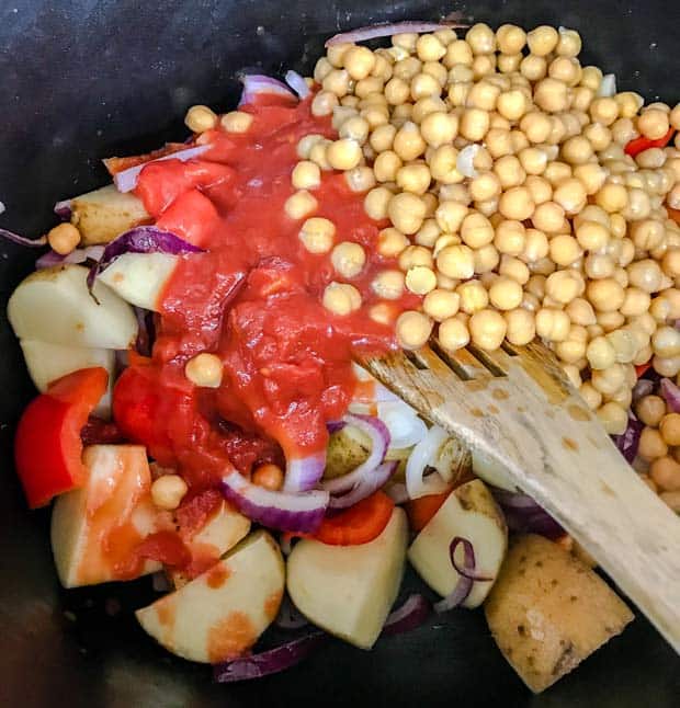 Add canned tomatoes and chickpeas to Greek Baker's Pot Recipe 