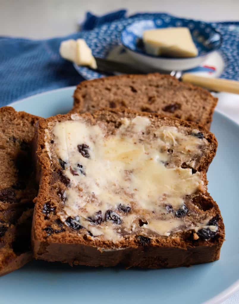 Brilliant Banana Bread made in the blender, it's so easy