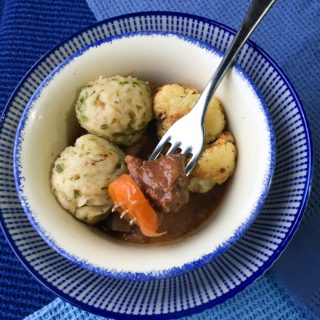 6 Sectets of the Best Slow Cooker Beef Stew and Dumplings