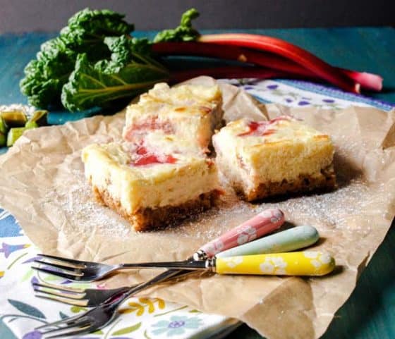 Rhubarb dessert