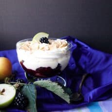 Layers of sweet flavours in Easy Blackberry and Apple Trifle #blackberry #apple #trifle #recipe