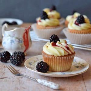 Blackberry and Pear Cupcakes