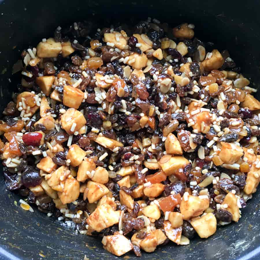 Slow Cooker Mincemeat in slow cooker