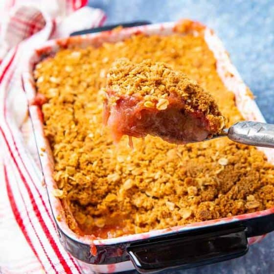 Apple & Rhubarb Crumble