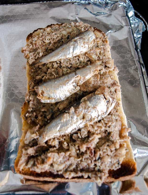Grilled Sardines on Toast 