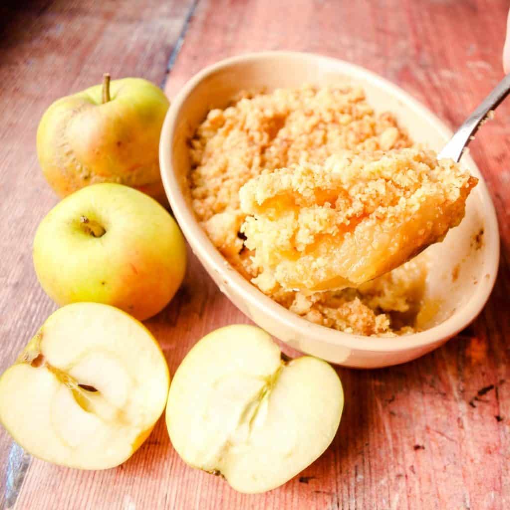 Classic Apple Crumble Farmersgirl Kitchen