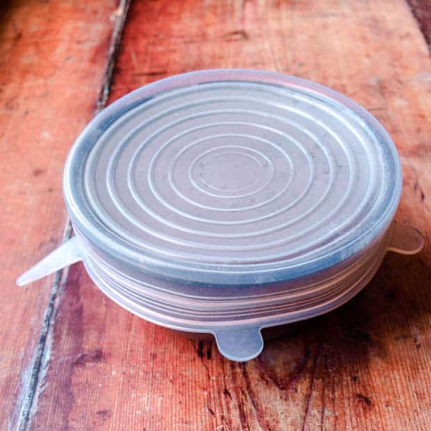 Pudding Basin with silicon lid on top