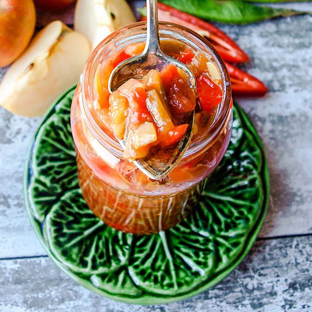 Runner Bean Chutney with Tomato & Chilli Farmersgirl Kitchen