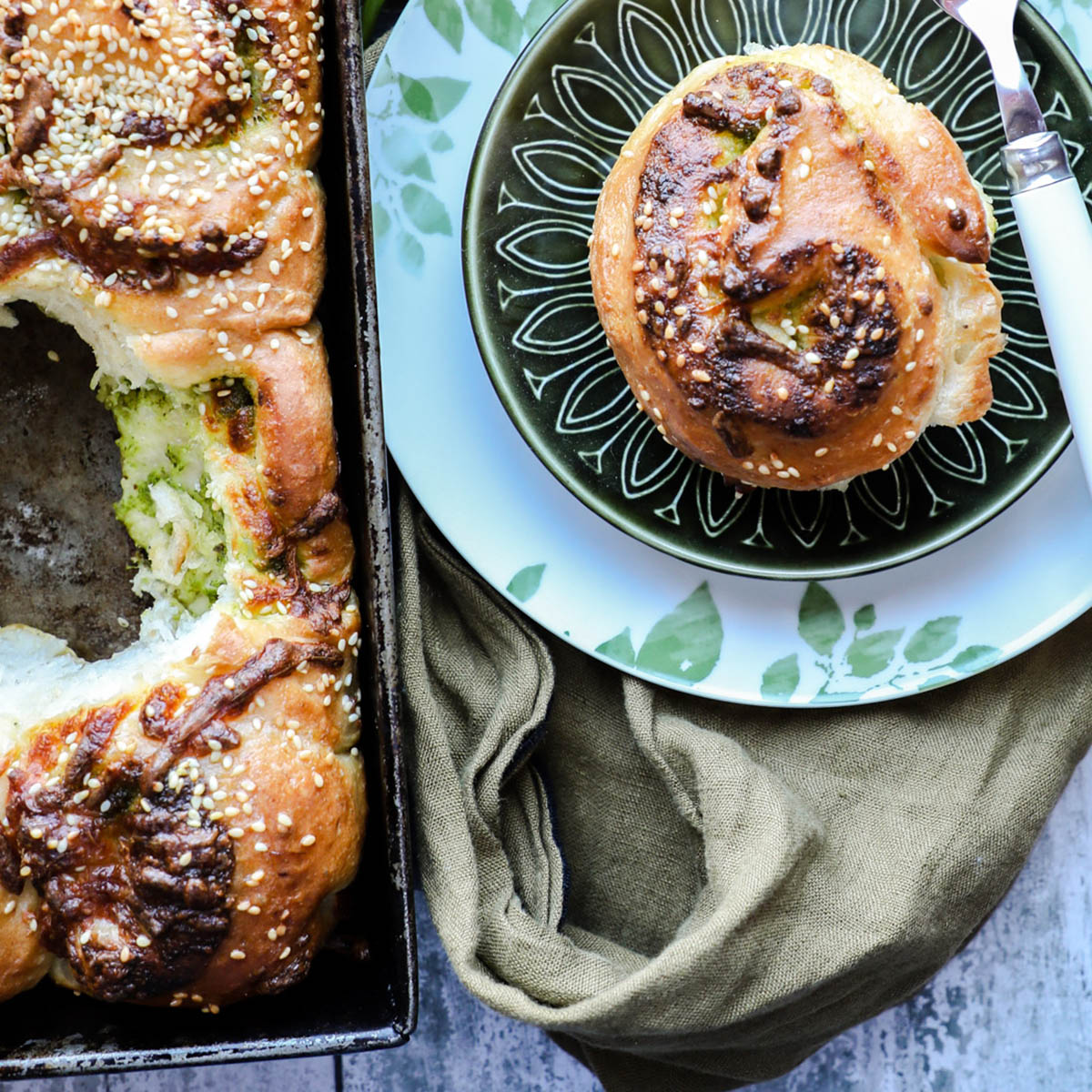 Wild Garlic Bread Tear & Share-image