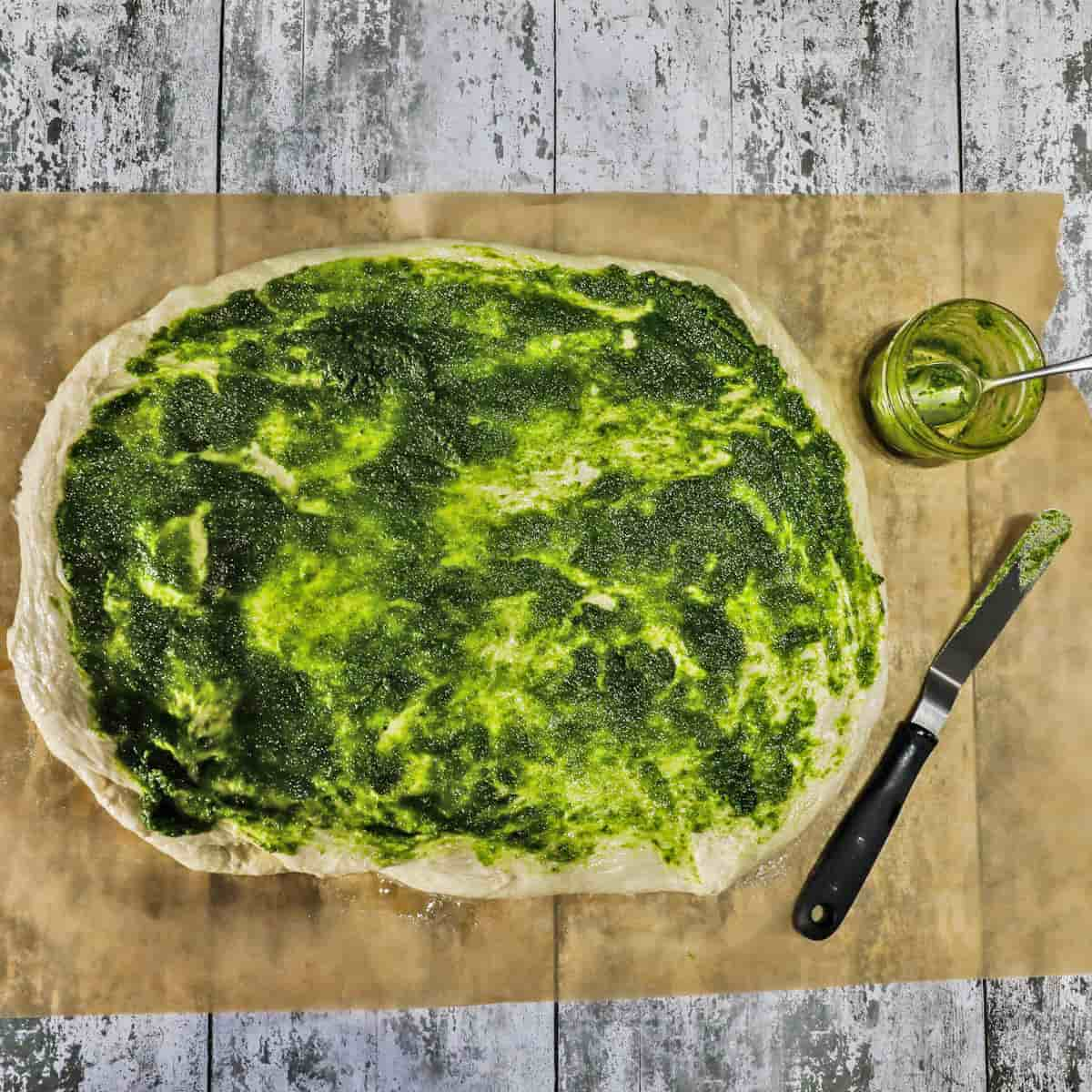 Ricotta & Pesto Tear & Share