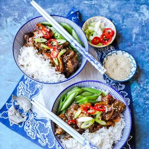 Beef in Black Bean Sauce Slow Cooker in two bowls with rice