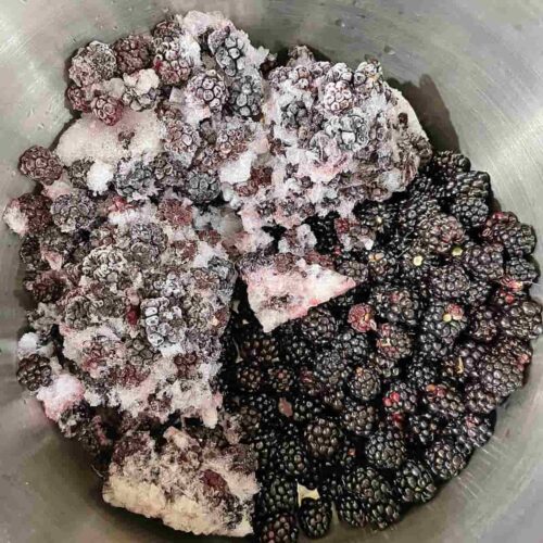 blackberries in pan