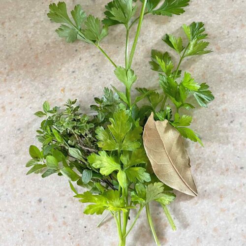 Bouquet Garni herbs on muslin