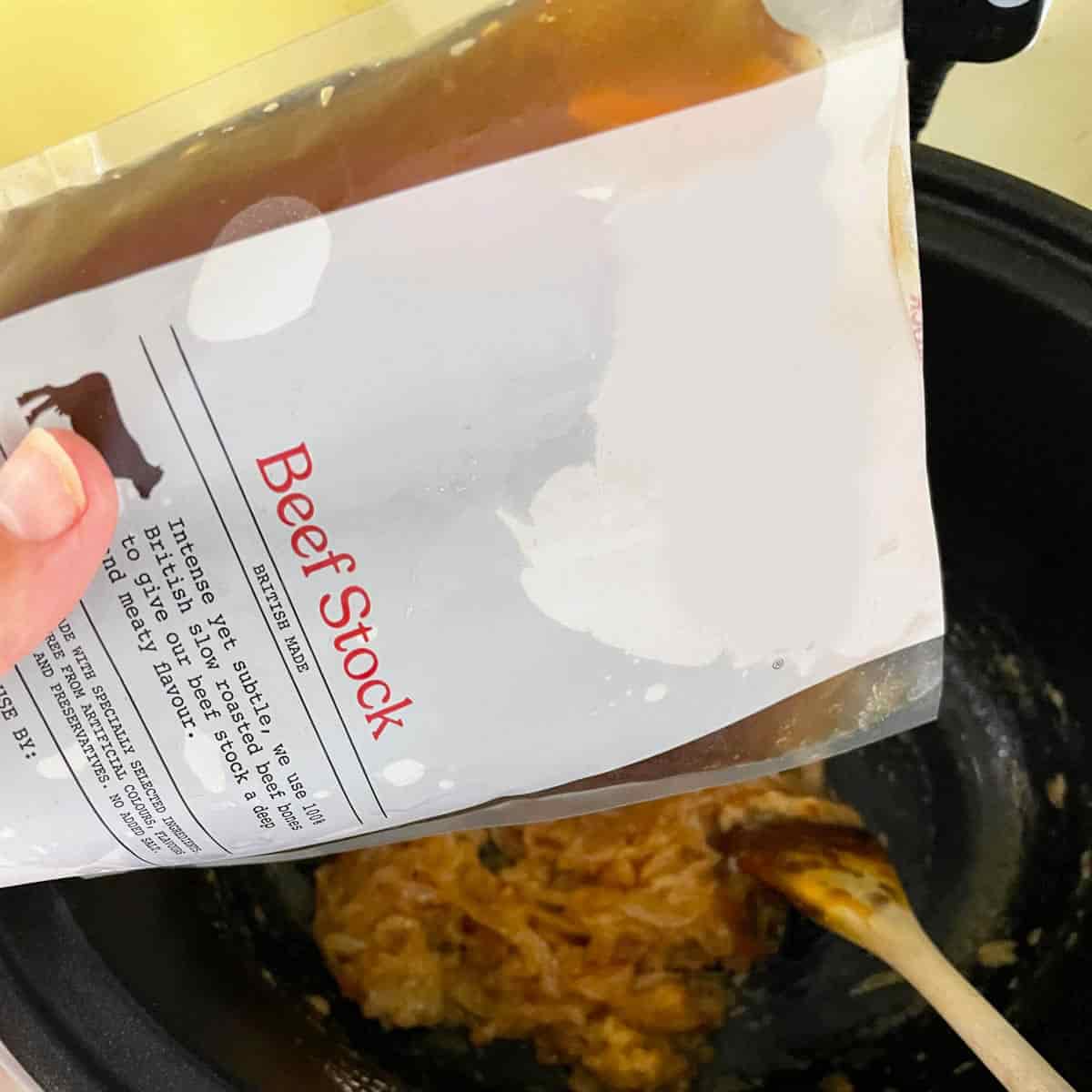 Slow Cooker French Onion Soup - Farmersgirl Kitchen