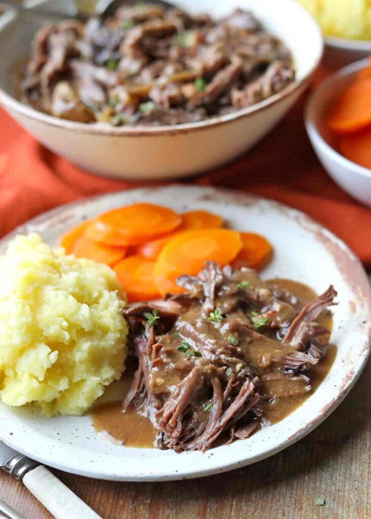 Slow Cooker Beef Short Ribs - Farmersgirl Kitchen