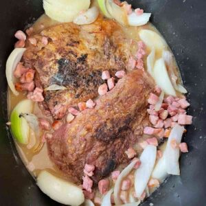 Return ribs to the slow cooker