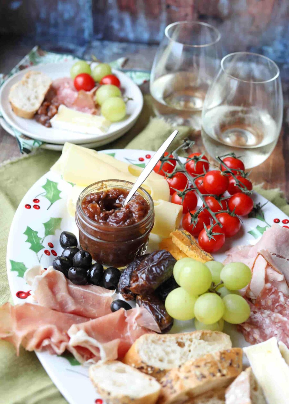 Slow Cooker Date and Apple Chutney Farmersgirl Kitchen