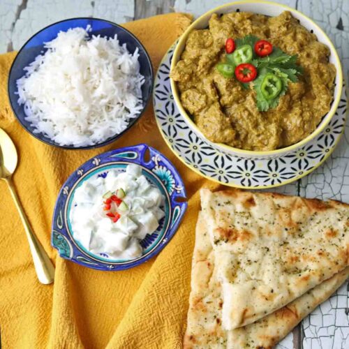 Slow Cooker Lamb Curry with naan and rice
