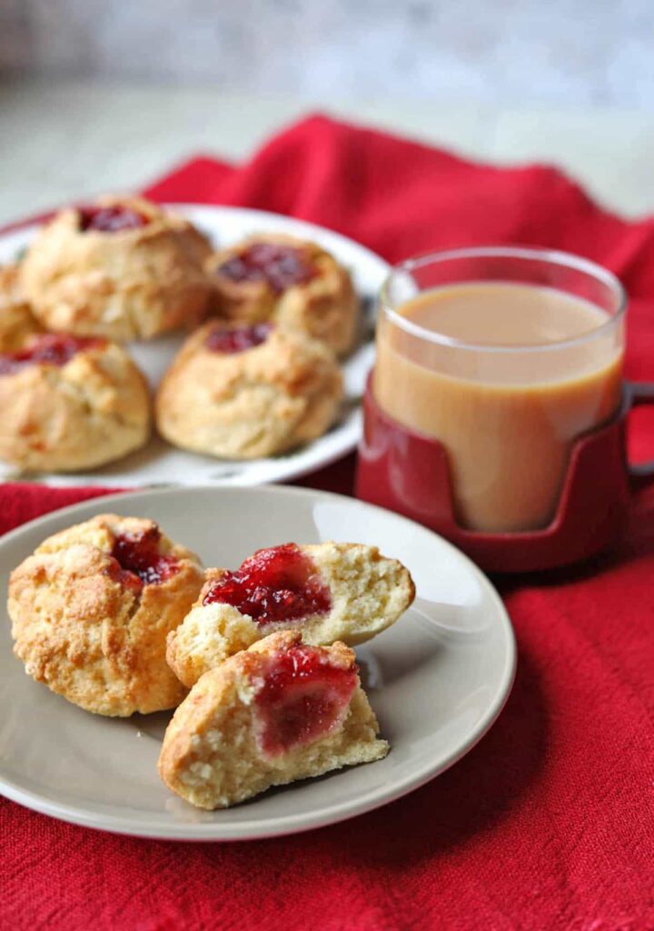 Air Fryer Raspberry Buns - Farmersgirl Kitchen