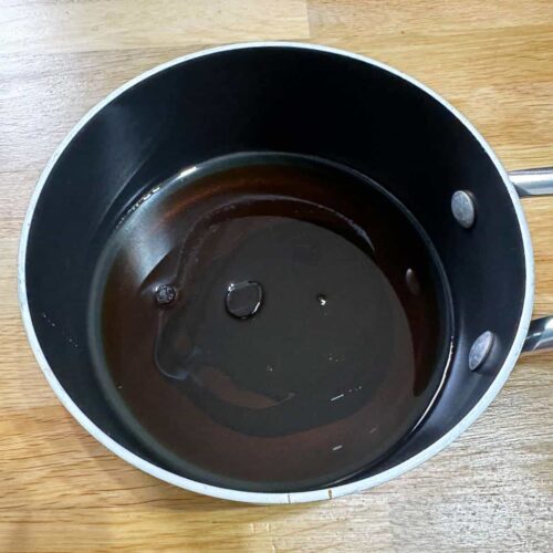 treacle, oil and maple syrup for Christmas Gingerbread Granola