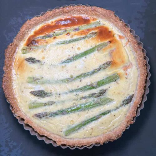 smoked salmon and asparagus tart baked.