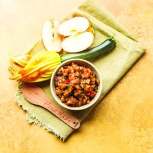 courgette and apple chutney in bowl.