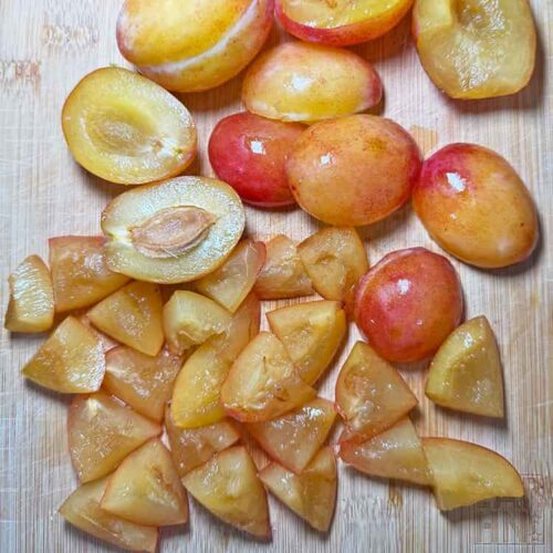 plums destoned and chopped.